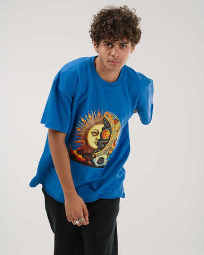 Oversized Celestial Sun and Moon T-Shirt - Blue